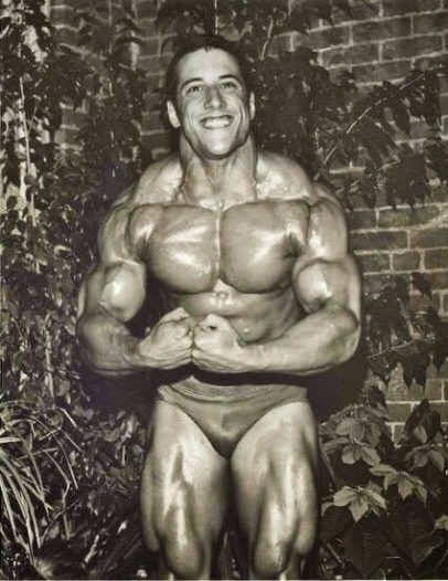 Mike Quinn - Greatest Physiques